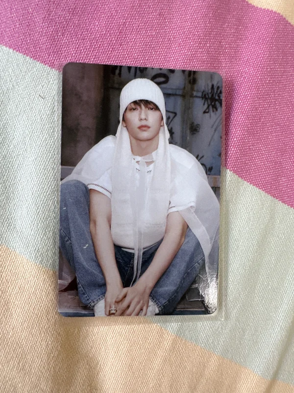 TOMORROW X TOGETHER JAPAN POP-UP STORE 2024 RANDOM PHOTO CARD