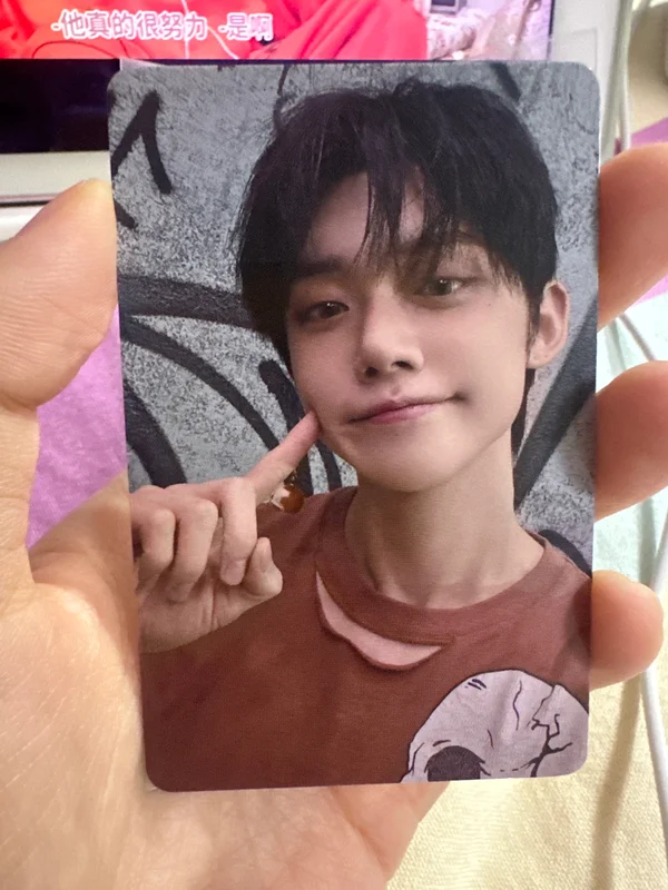 TOMORROW X TOGETHER JAPAN POP-UP STORE 2024 RANDOM PHOTO CARD