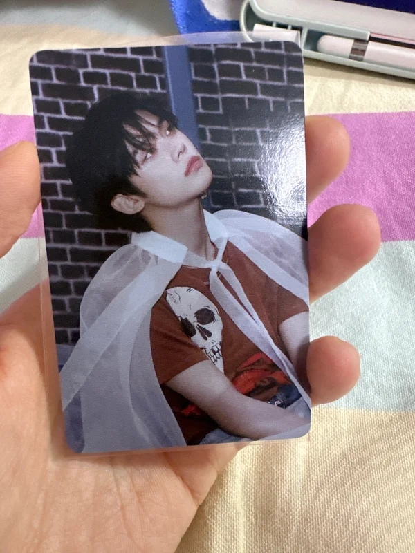TOMORROW X TOGETHER JAPAN POP-UP STORE 2024 RANDOM PHOTO CARD