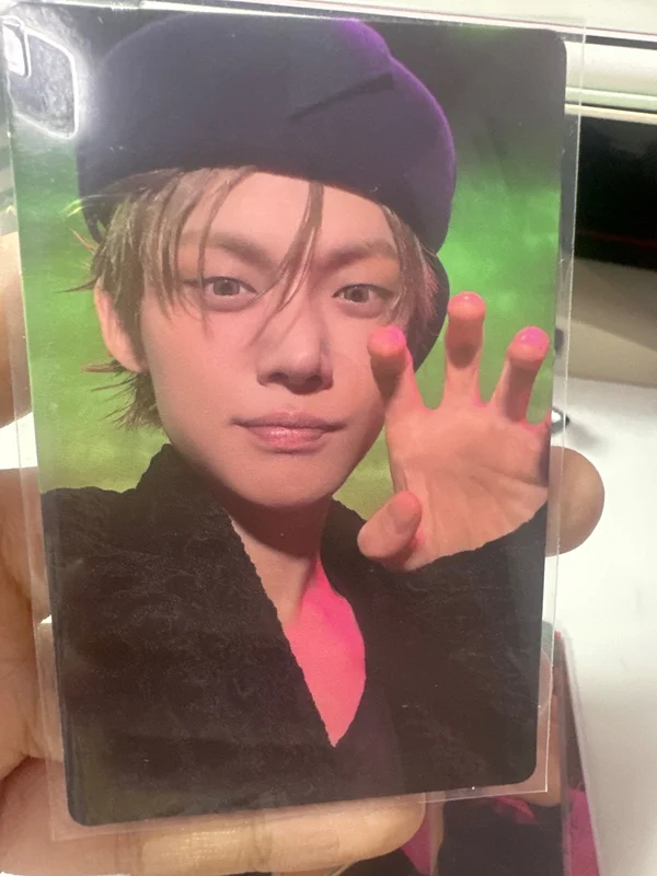 7TH YEAR: A Moment of Stillness in the Thorns POP-UP STORE PHOTOCARD HOLDER