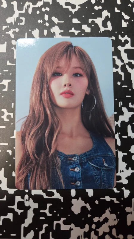 2024 KISS OF LIFE 1ST WORLD TOUR [KISS ROAD] IN NORTH AMERICA TRADING CARD