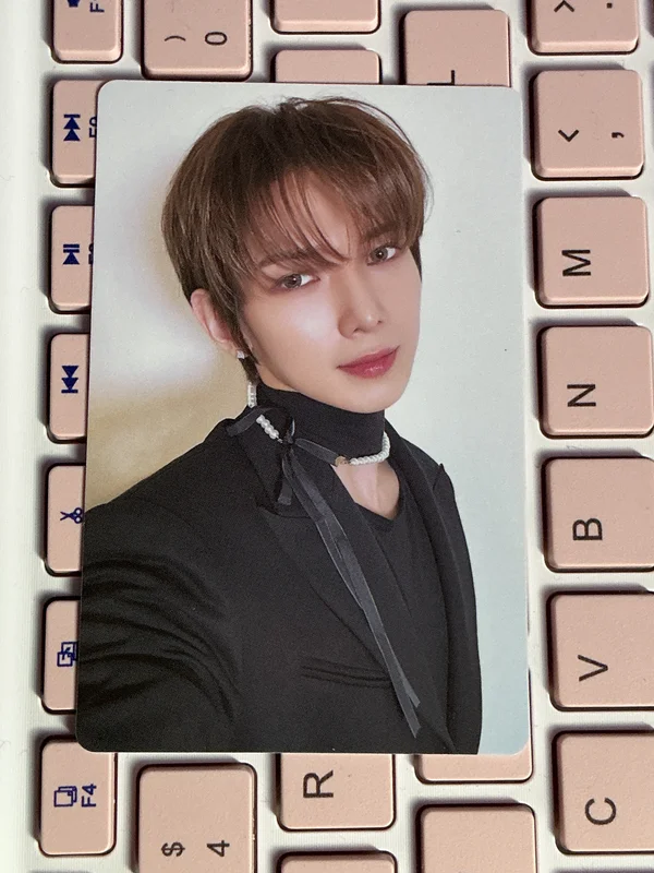 GOLDEN HOUR : Part.2 US Exclusive