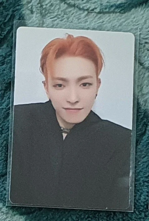 GOLDEN HOUR : Part.1 hello82