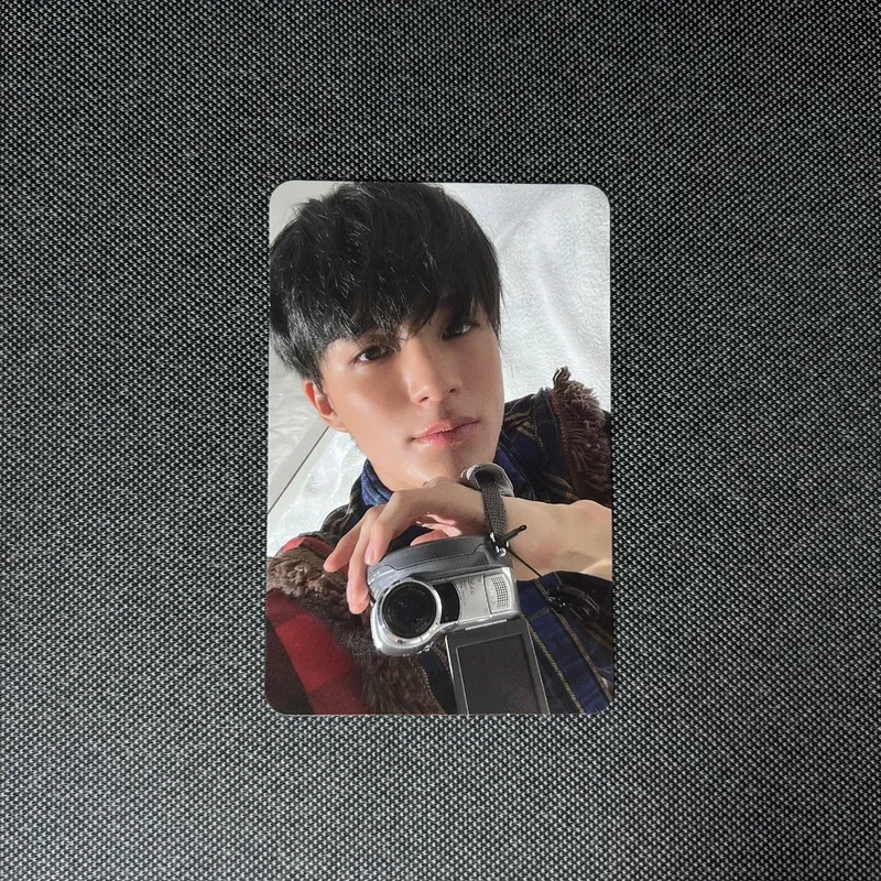2022 Winter SMTOWN : SMCU PALACE (Membership Card Ver.)