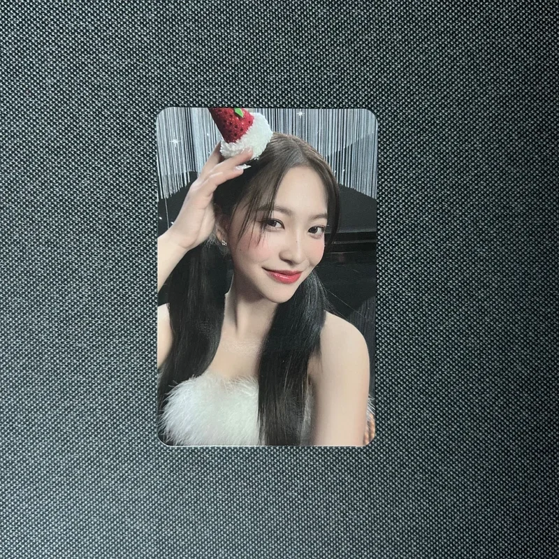 2022 PINK CHRISTMAS PHOTO CARD RANDOM PACK