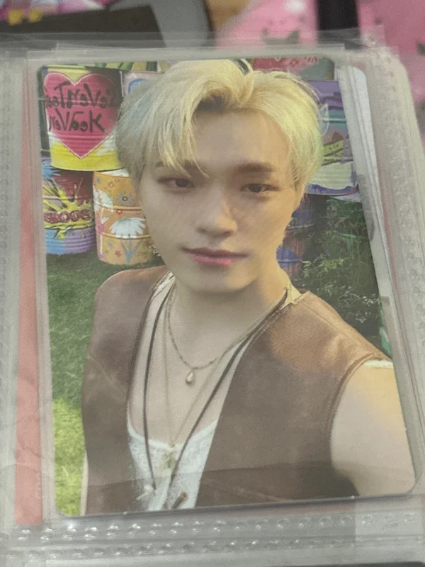 SEVENTEENTH HEAVEN Weverse Albums ver.