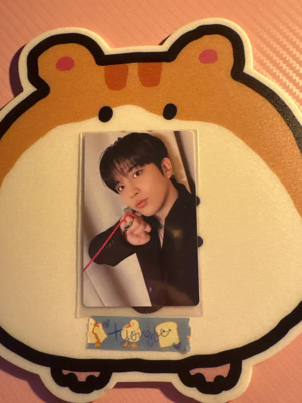 GOLDEN HOUR : Part.2 Walmart Exclusive