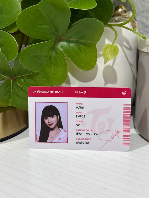 Formula of Love: O+T=<3 SCIENTIST ID CARD