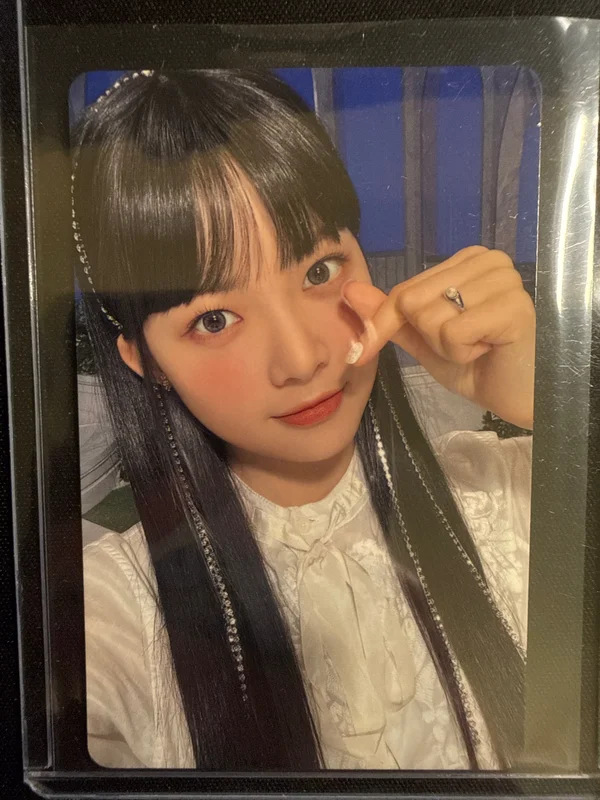 FEARLESS (Japanese ver.) PHOTO CARD