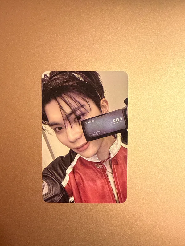 NEVER SAY NEVER PHOTOBOOK Ver. ICON Ver.