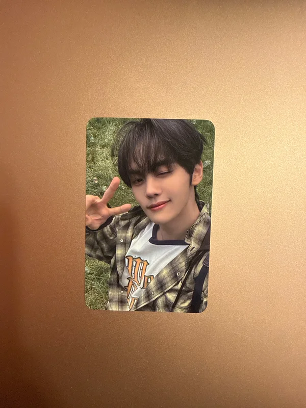 NEVER SAY NEVER DIGIPACK Ver. KTOWN4U