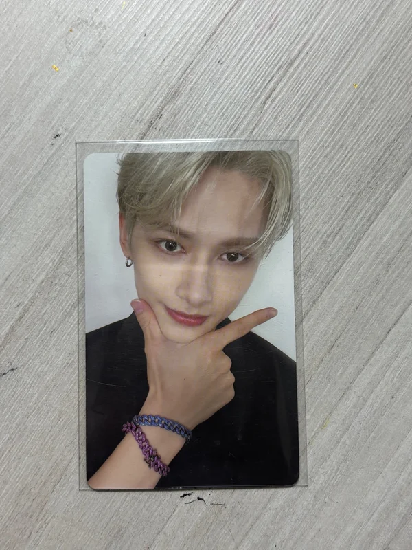 2022 SVT PHOTOBOOK THE NAME;17