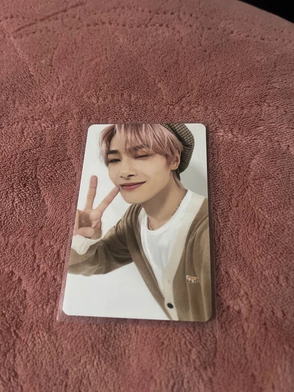 2023 SEASON'S GREETINGS SKZ's Mini World