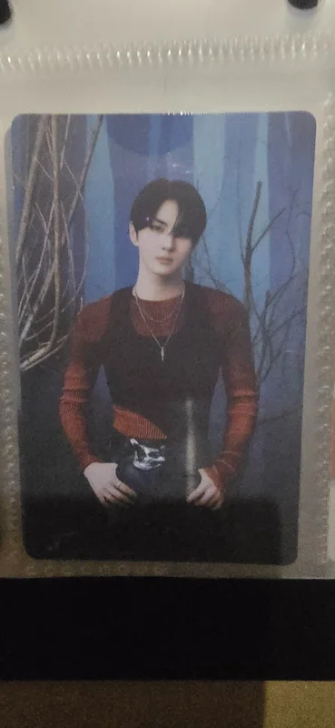 ENHYPEN WORLD TOUR WALK THE LINE Trading Card