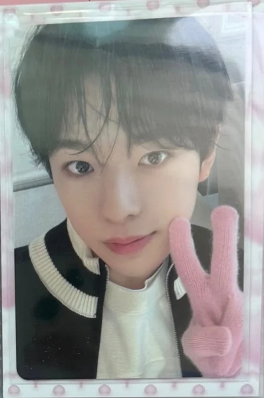 NCT YUSHI '2024 PINK CHRISTMAS PHOTO CARD RANDOM PACK' Photocard