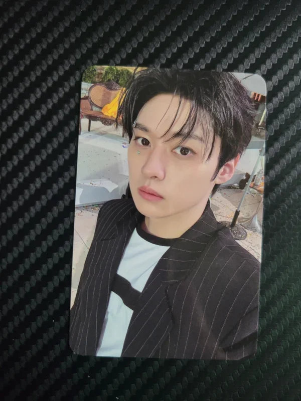 Lee Know - DO IT (SET SPEAKER VER.)