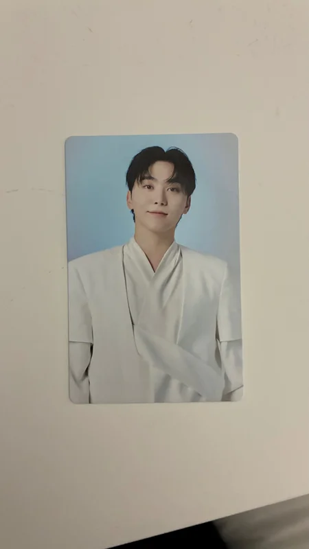 SEVENTEEN WORLD TOUR [NEW_] Trading Card Set
