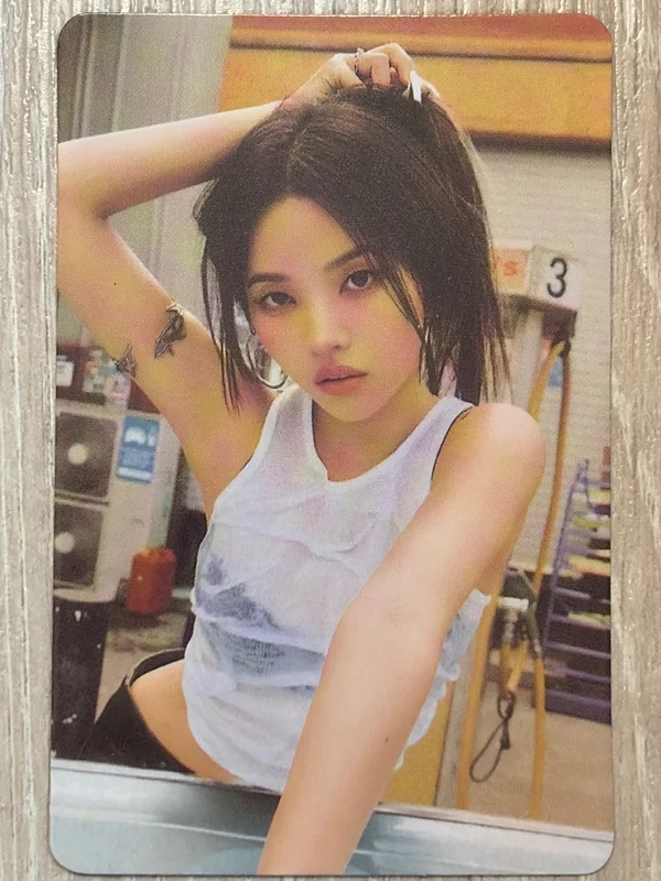 (G)I-DLE KLAXON POP-UP RANDOM PHOTO CARD SET