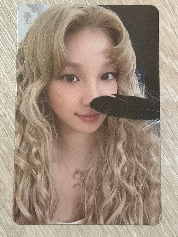 i-dle We are POP-UP PVC PHOTO CARD HOLDER