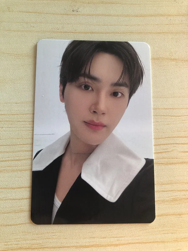 THE BOYZ WORLD TOUR : ZENERATION II Trading Card