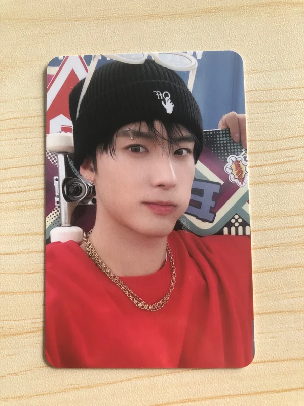 2026 SEASONS GREETINGS [SKATER BOYZ]