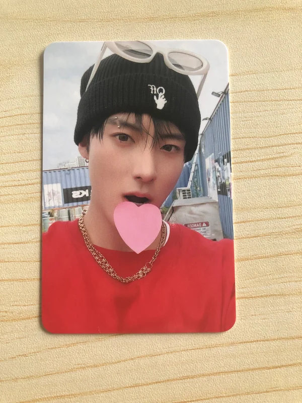 2026 SEASONS GREETINGS [SKATER BOYZ]