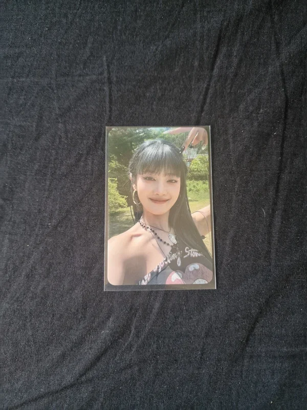 2023 (G)I-DLE WORLD TOUR [I am FREE-TY] IN SEOUL PHOTOCARD SET