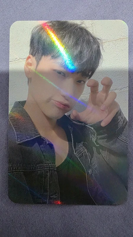 ATEEZ WORLD TOUR [THE FELLOWSHIP : BREAK THE WALL] IN EUROPE 2023 POP-UP STORE