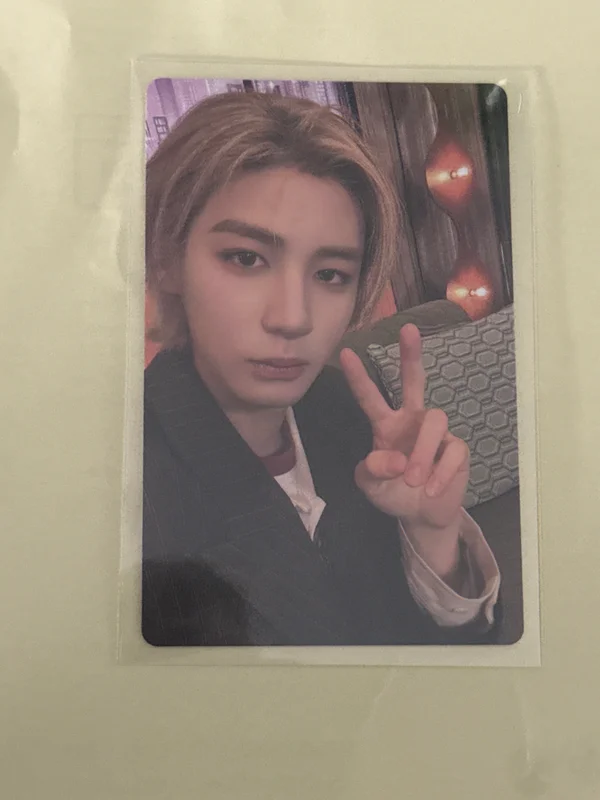 LEEHAN 2025 SEASONS GREETINGS PHOTOCARD