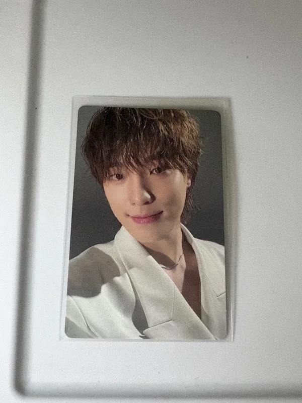 SEVENTEEN WORLD TOUR [NEW_] Trading Card Set