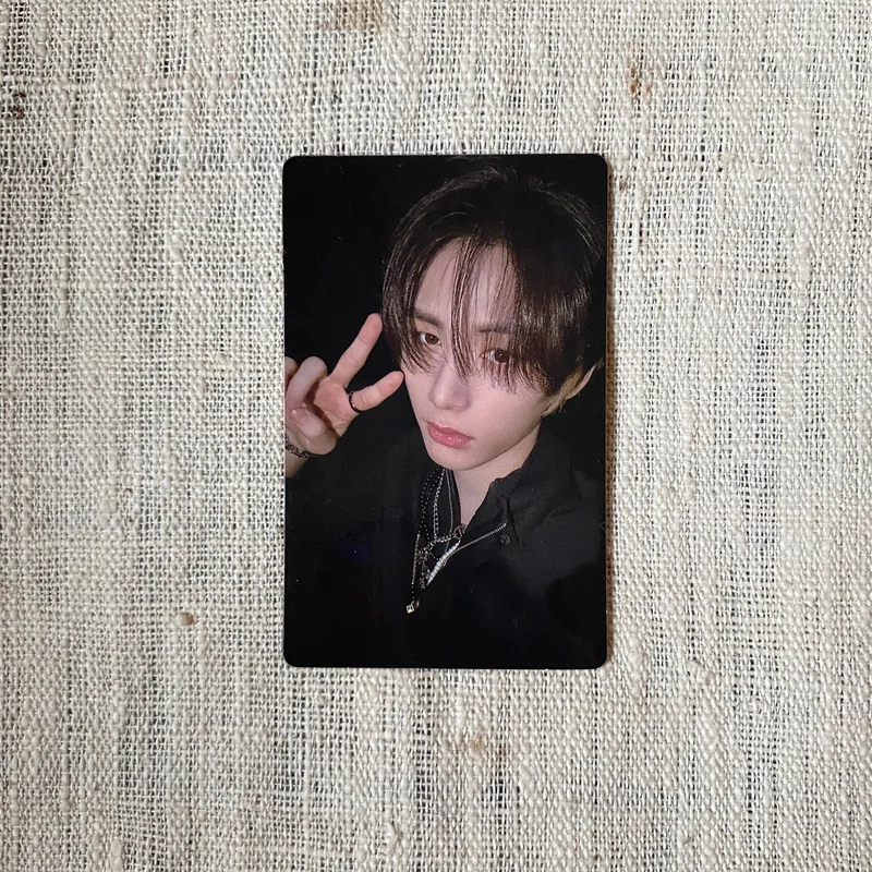 HOW? WEVERSE