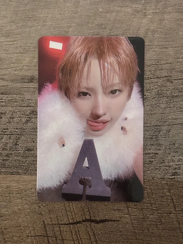 i-dle We are POP-UP RANDOM PHOTO CARD SET