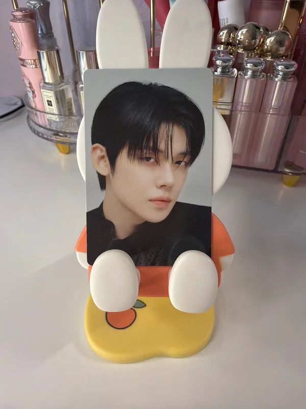 TOMORROW X TOGETHER WORLD TOUR [ACT : TOMORROW] Mini Photo Card