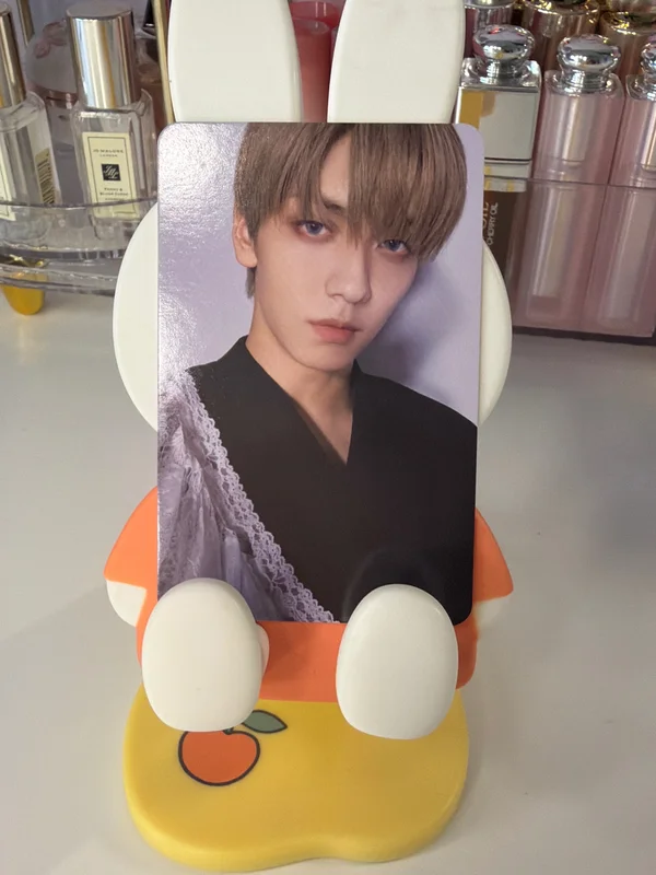 minisode 3: TOMORROW Weverse Albums ver. Version A