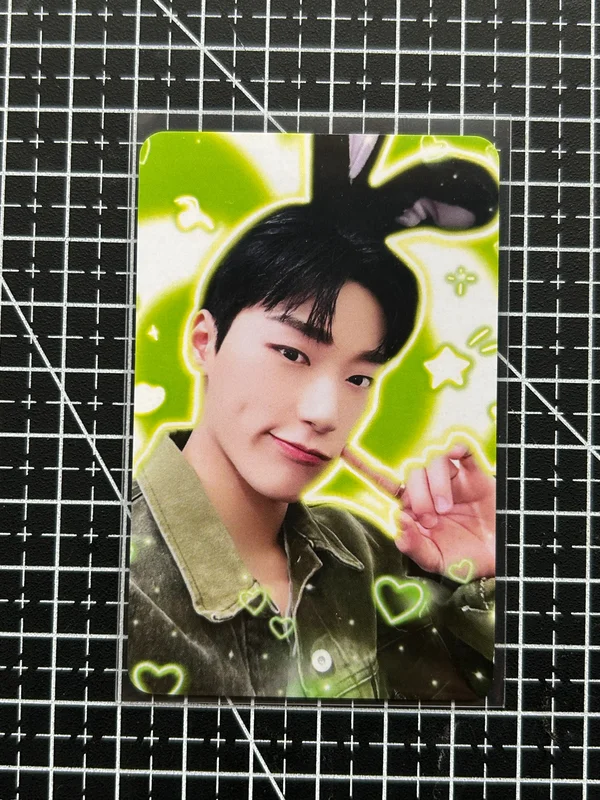 GOLDEN HOUR : Part.1 Hellolive shop