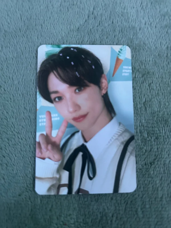 2023 SEASONS GREETINGS SKZs Mini World