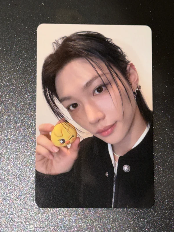 SKZOO TAMAGOTCHI & CASE SET