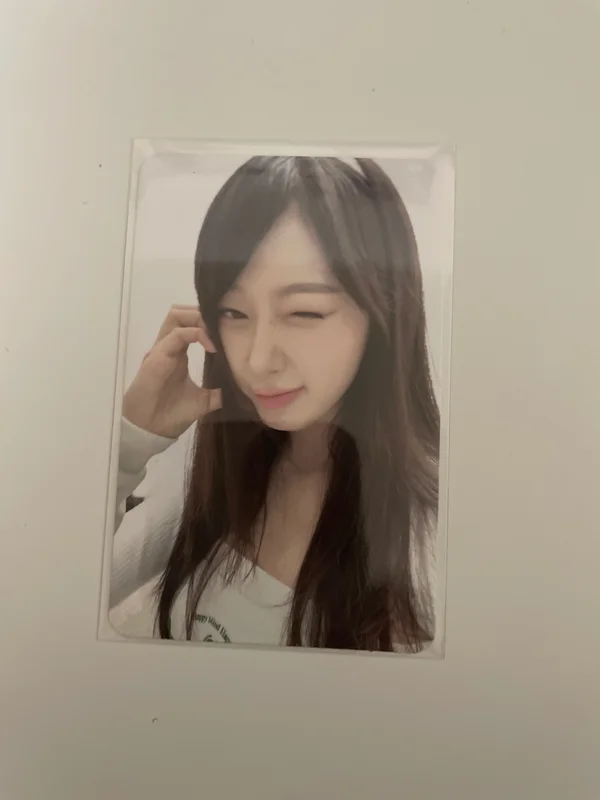 2024 SEASON'S GREETINGS RANDOM TRADING CARD