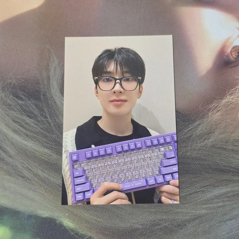 Artist-Made Collection by SEVENTEEN Season 2. LOVE PACKED KEYBOARD