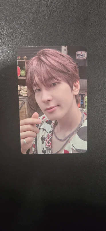 SPILL THE FEELS YIZHIYU