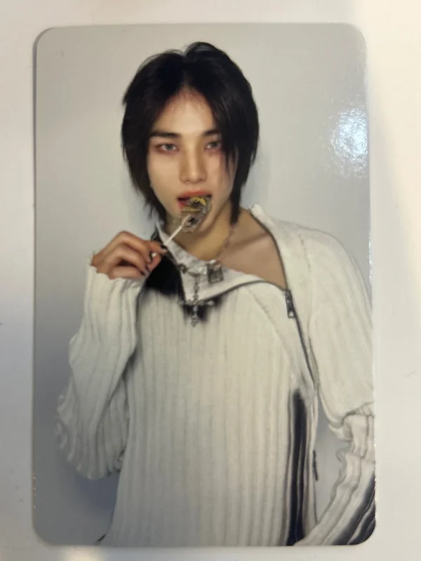 Rock-STAR Target Exclusive- Hyunjin