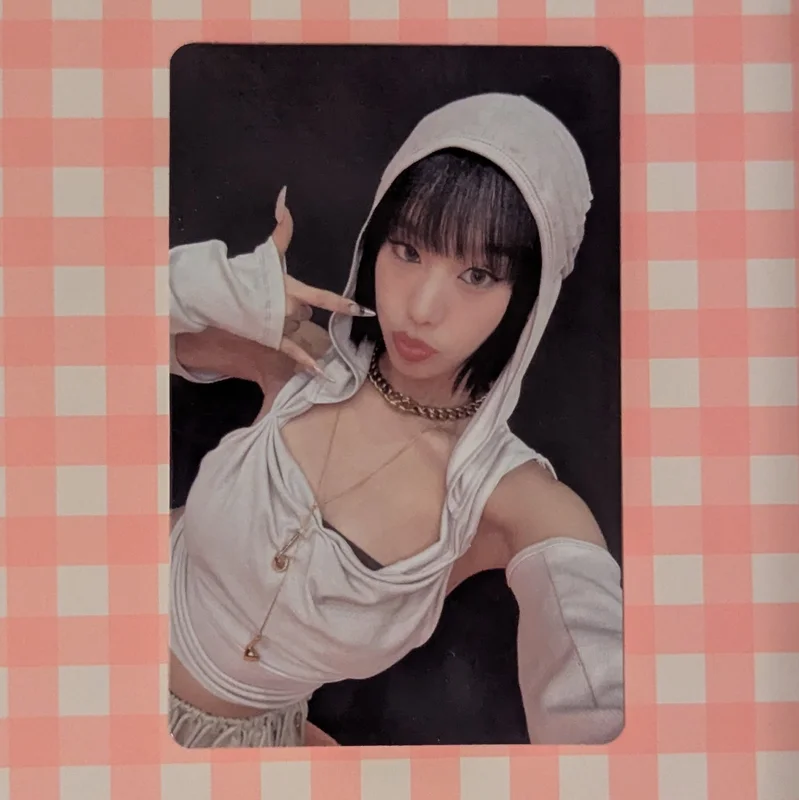 Lose Yourself Magazine Ver.