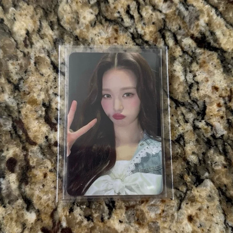 ELEVEN WONYOUNG MAKESTAR