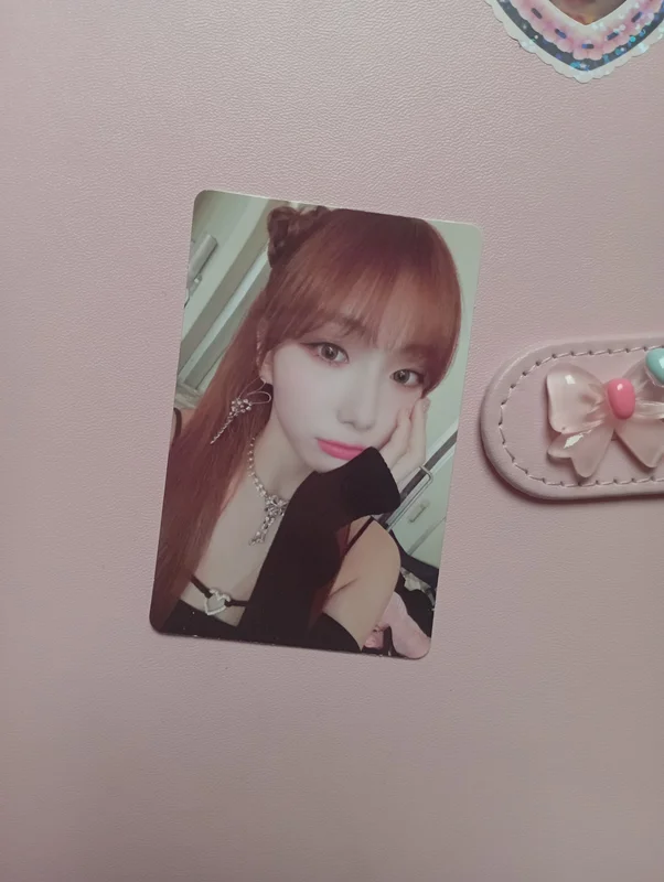 Youngeun LOVESTRUCK! FIRST BLUSH ver.