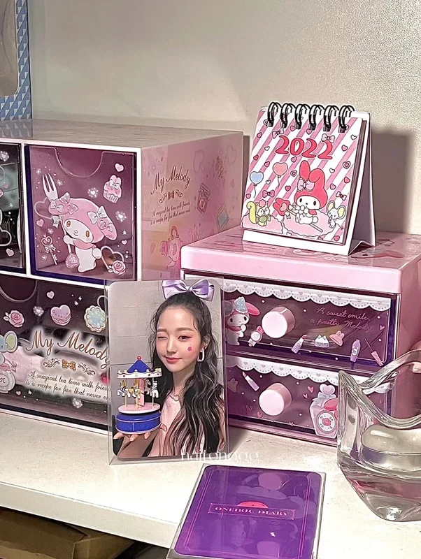 IZ*ONE Oneiric Diary DIARY ver. Official Photocard