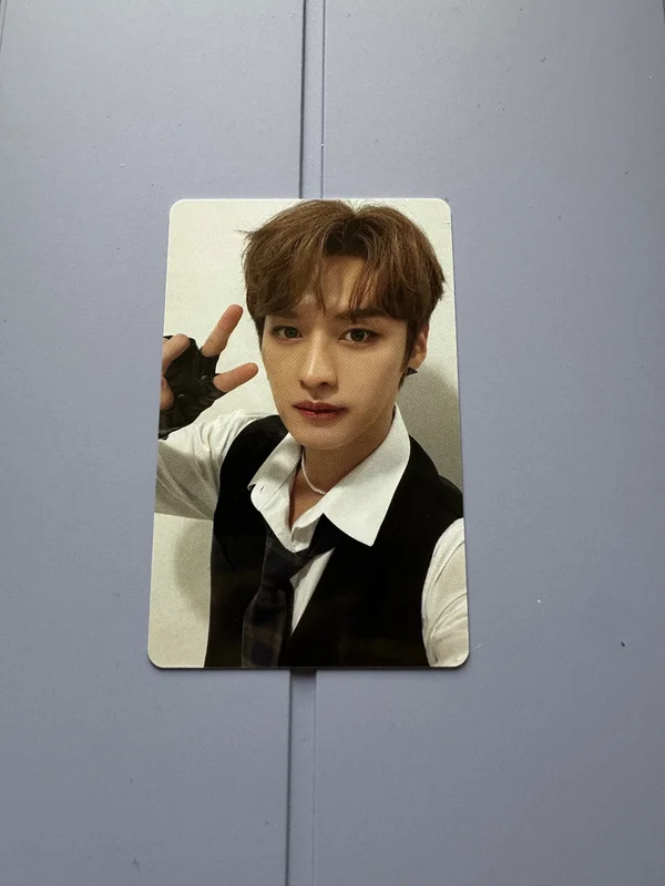 Christmas EveL Lee Know POB