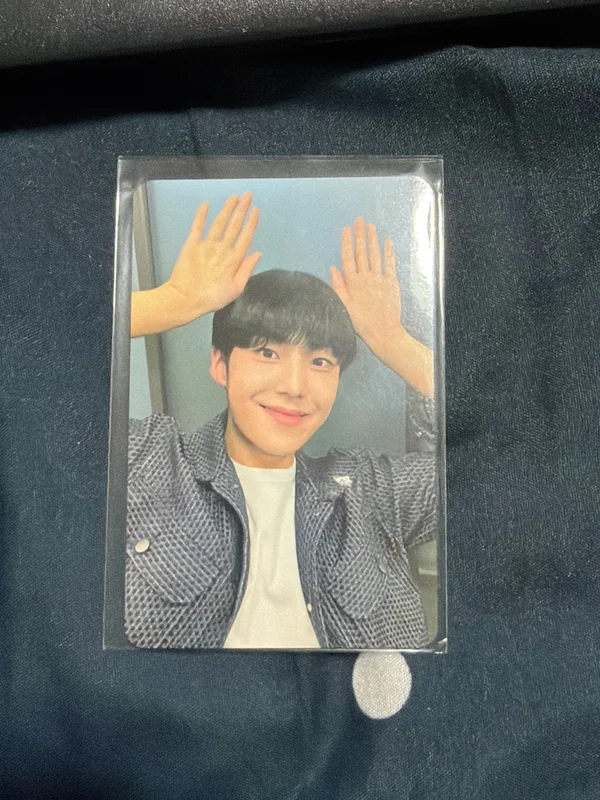 YOUNI-Q MAKESTAR LUCKY DRAW EUNSANG
