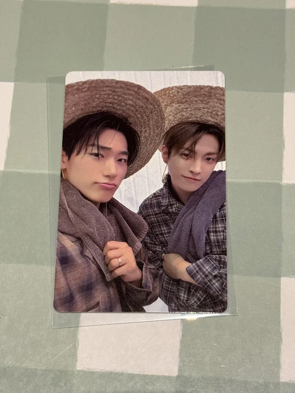 GOLDEN HOUR : Part.3 Young Farmer SET VER. ATEEZ - HongSan unit