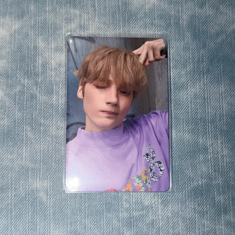 TOMORROW X TOGETHER JAPAN POP-UP STORE 2024 RANDOM PHOTO CARD