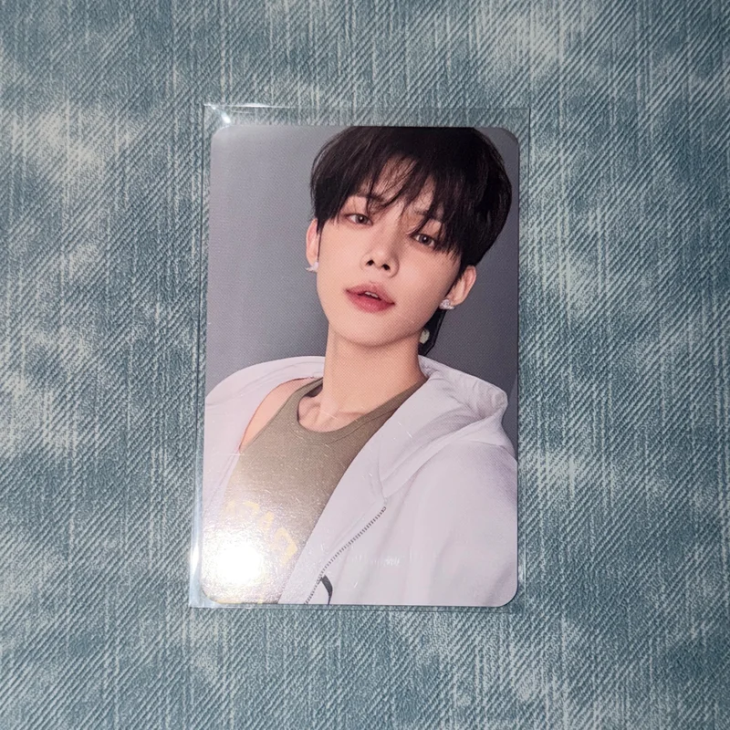 minisode 3: TOMORROW Weverse Albums ver. Version B